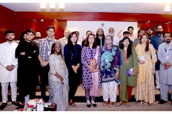 A Day of Urdu Elegance at Greenwich University